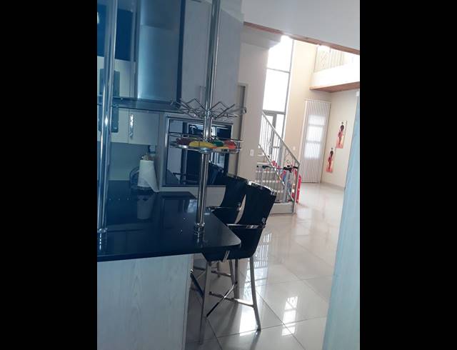 4 BEDROOM HOUSE SOLD IN MONTANA TUINE